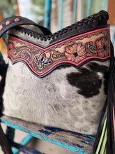 Load image into Gallery viewer, Pink Floral Dutton