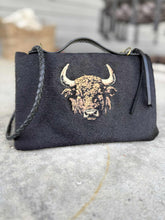 Load image into Gallery viewer, Bison Bend & Snap