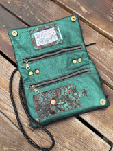 Load image into Gallery viewer, Bend & Snap