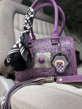 Load image into Gallery viewer, Purple Rein Vampire Rock