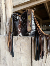 Load image into Gallery viewer, Sunflower Dutton Tooled