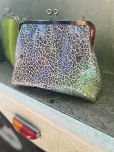 Load image into Gallery viewer, Medium Granny Clutch Bag