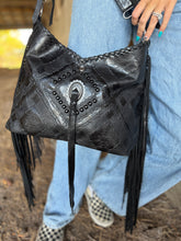 Load image into Gallery viewer, Black Aztec Dutton