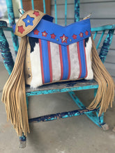 Load image into Gallery viewer, Stars and Hyde Dutton