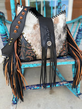 Load image into Gallery viewer, Boot Reurposed Dutton