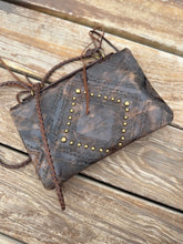 Load image into Gallery viewer, Bend & Snap