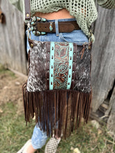 Load image into Gallery viewer, Brown and Turquoise Roses Maybelle