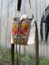 Load image into Gallery viewer, Pendleton Brumby