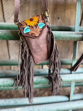 Load image into Gallery viewer, Mini Belt Bag Crossbody Wristlet