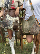 Load image into Gallery viewer, Olive Green Boot Stitch Regular Juney