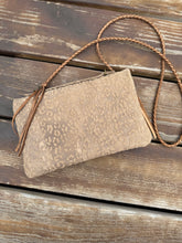 Load image into Gallery viewer, Suede Leopard Bend & Snap