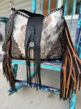 Load image into Gallery viewer, Boot Reurposed Dutton