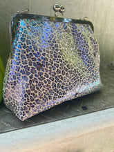 Load image into Gallery viewer, Medium Granny Clutch Bag