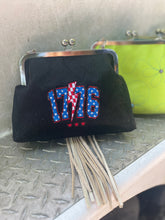 Load image into Gallery viewer, Medium Granny Clutch Bag