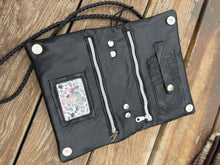 Load image into Gallery viewer, Bend & Snap