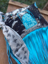 Load image into Gallery viewer, Turquoise Queen Dolly Bandit