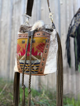 Load image into Gallery viewer, Pendleton Brumby