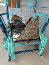 Load image into Gallery viewer, Turquoise Longhorn Kindall