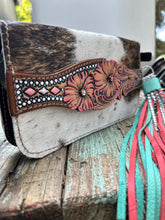 Load image into Gallery viewer, Extra Large Wallet Tooled Clutch