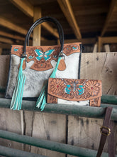 Load image into Gallery viewer, Butterfly Tote