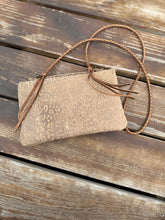 Load image into Gallery viewer, Suede Leopard Bend & Snap