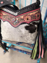 Load image into Gallery viewer, Pink Floral Dutton