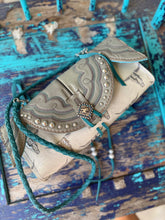 Load image into Gallery viewer, Boot Repurposed Tanya Clutch
