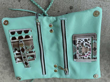 Load image into Gallery viewer, Navajo Buckle Bend &amp; Snap
