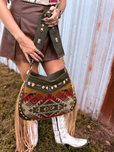 Load image into Gallery viewer, Olive Pendleton Large Juney
