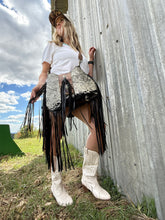Load image into Gallery viewer, Longhorn Flap Small Juney
