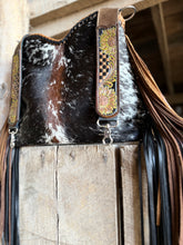 Load image into Gallery viewer, Sunflower Dutton Tooled
