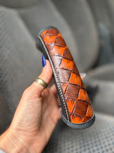 Load image into Gallery viewer, Checkered Tooled Oh Sheet Handle Cover
