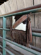 Load image into Gallery viewer, Diamond Trails Crossbody Purse
