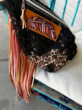 Load image into Gallery viewer, Peach Feather Leopard Sling Body
