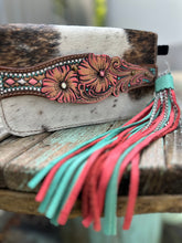 Load image into Gallery viewer, Extra Large Wallet Tooled Clutch
