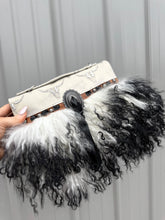 Load image into Gallery viewer, Tibetan Bend &amp; Snap
