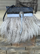 Load image into Gallery viewer, Tibetan Bend &amp; Snap
