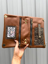 Load image into Gallery viewer, Boot Stitch Bend &amp; Snap
