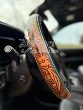 Load image into Gallery viewer, Simple Floral Tooled Steering Wheel Cover

