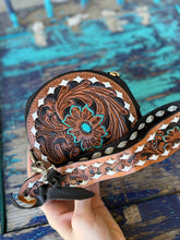 Load image into Gallery viewer, Round Floral Mini Wallet
