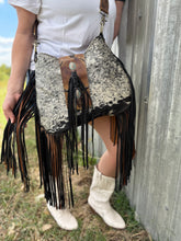 Load image into Gallery viewer, Longhorn Flap Small Juney
