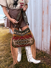 Load image into Gallery viewer, Olive Pendleton Large Juney
