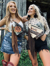 Load image into Gallery viewer, Headdress Sling
