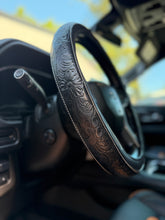 Load image into Gallery viewer, Black Floral Steering Wheel Cover
