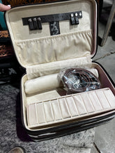 Load image into Gallery viewer, Brown Rodeo Double Decker Medium Jewelry Case
