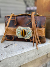 Load image into Gallery viewer, Brown Brands Bend &amp; Snap
