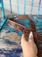 Load image into Gallery viewer, Leopard Floral Tooled Belt
