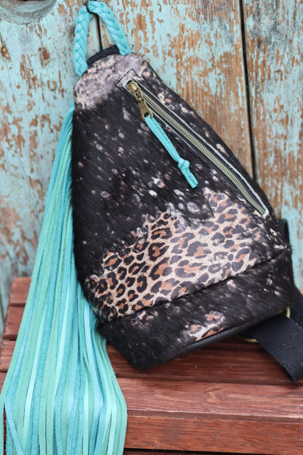 Leopard Sling Body Bag