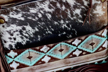 Load image into Gallery viewer, Turquoise Navajo Front Pocket Maybelle
