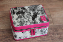 Load image into Gallery viewer, Pink Salt and Pepper Double Decker Medium Jewelry Case
